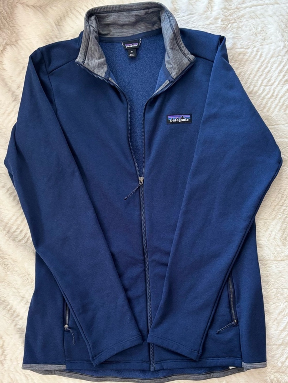 Patagonia Women's Navy Full-Zip Utility Fleece Jacket Size Medium